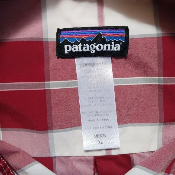 Patagonia Button Up Shirt Men's XL Red Plaid Breathable Short Sleeve, Causal - Picture 2 of 8